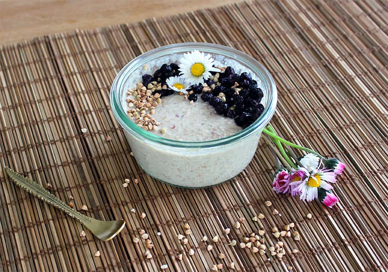 gekeimtes Buchweizen-Porridge