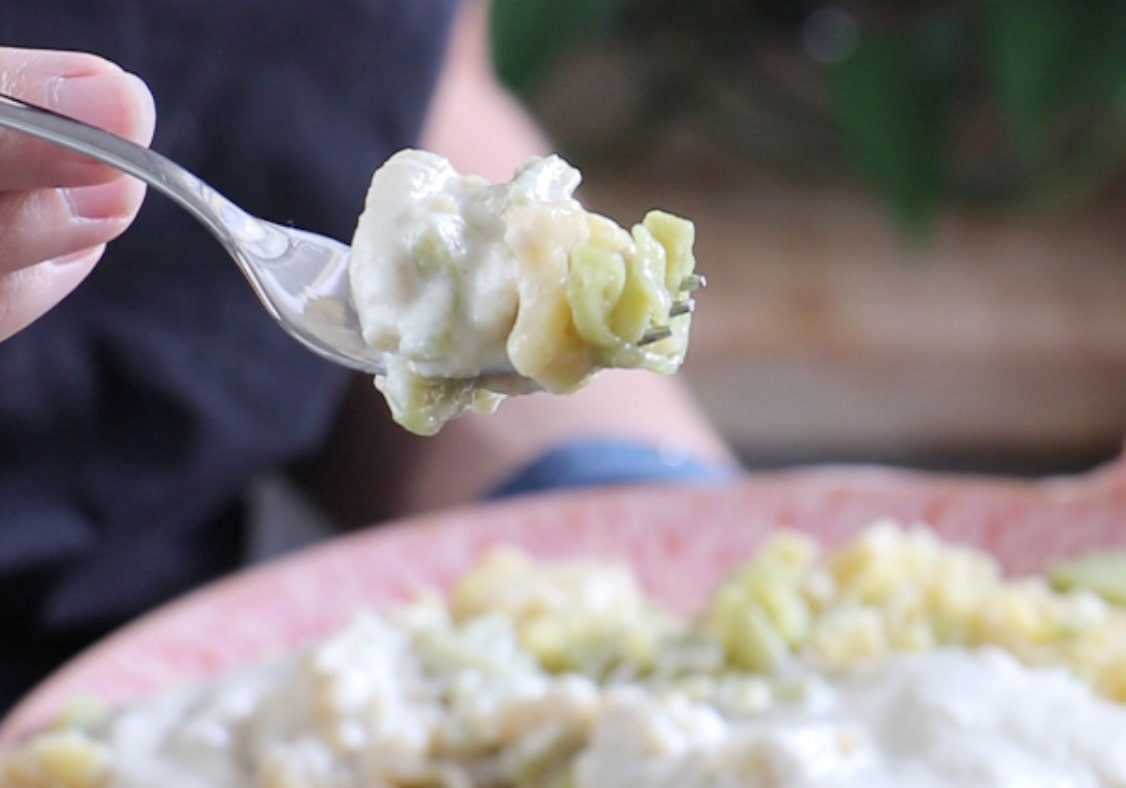 Cremige, weiße Sauce mit Kinder-Goodel