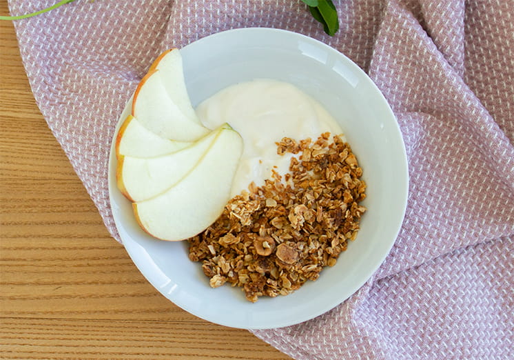 Erdmandel-Cashew-Granola
