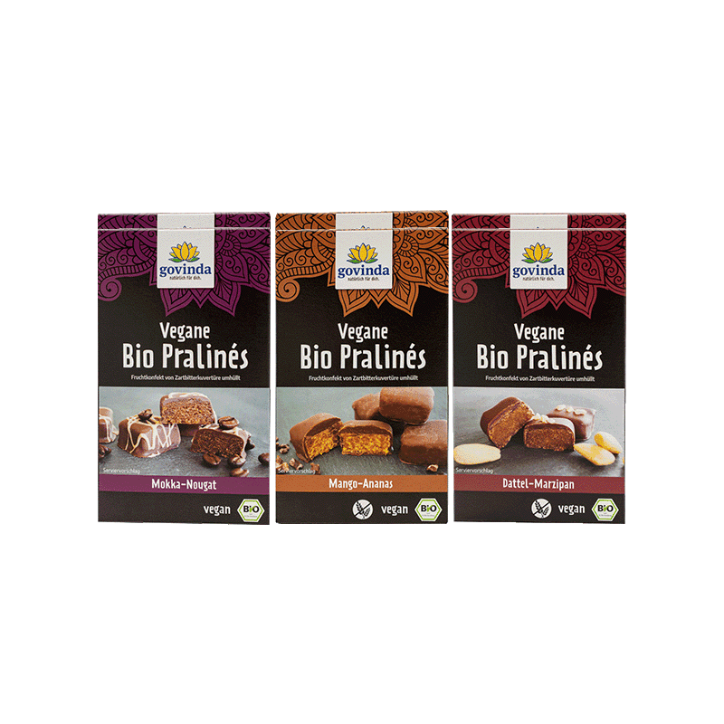 Sparpack mit je zwei Packungen vegane Bio Pralinés Dattel-Marzipan, Mokka-Nougat und Mango-Ananas, erhältlich mit 10 Prozent Rabatt