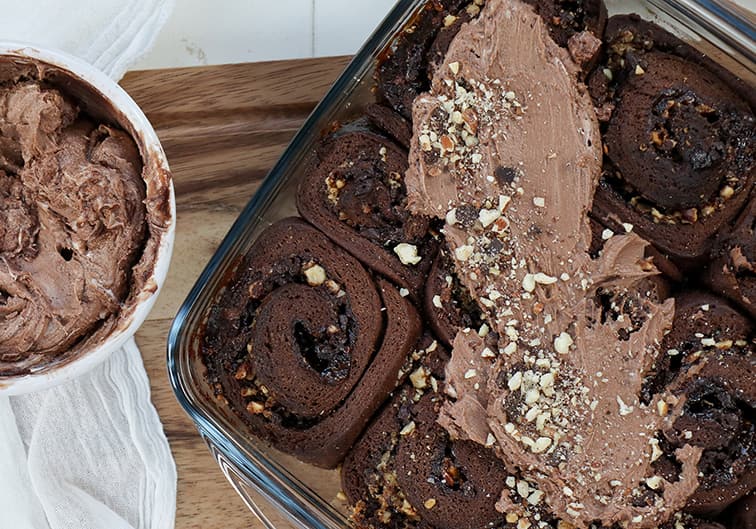 Schoko-Haselnuss-Zimtschnecken