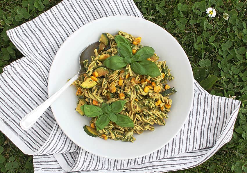 Goodelsalat mit Tahini-Kräuter-Pesto